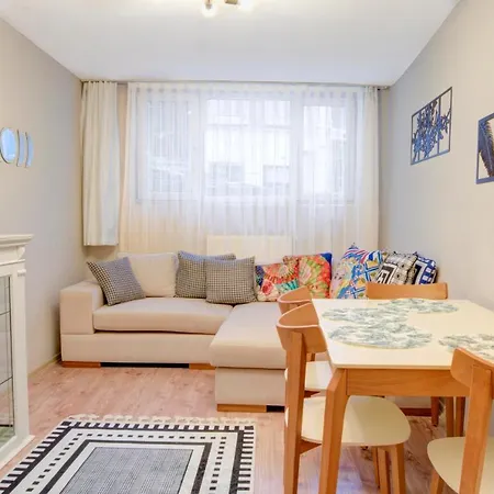 Comfortable House For Families Close To Taksim Istambul