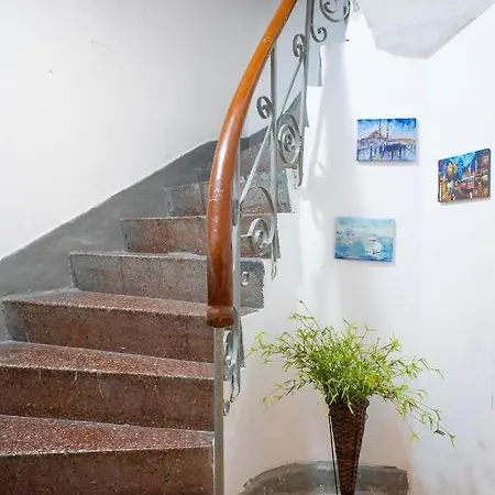 Comfortable House For Families Close To Taksim Apartment Istanbul